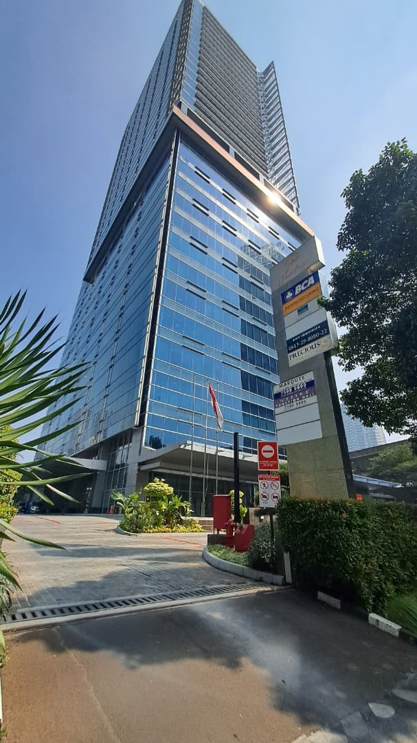 Cyber 2 Tower entrance